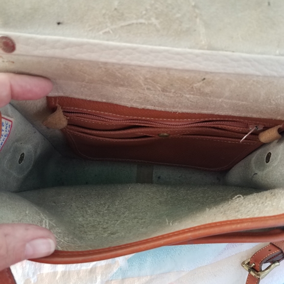 Dooney and Bourke Vintage Purse - Picture 4 of 12